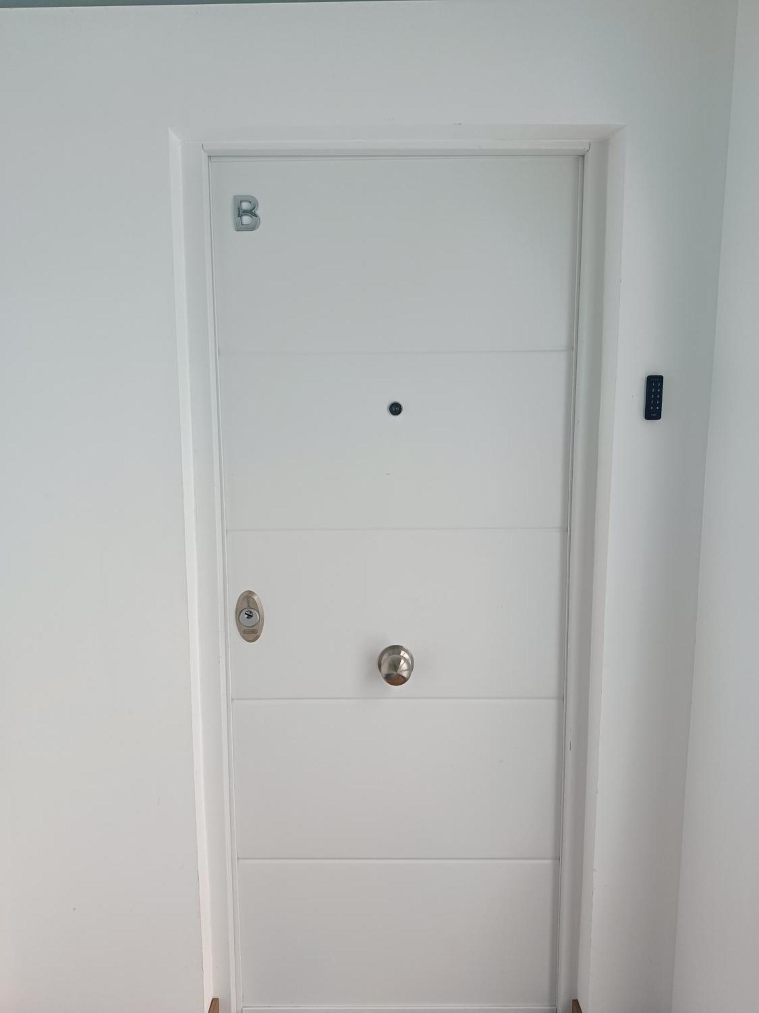 Moderno Apartamento En Madrid B Madri